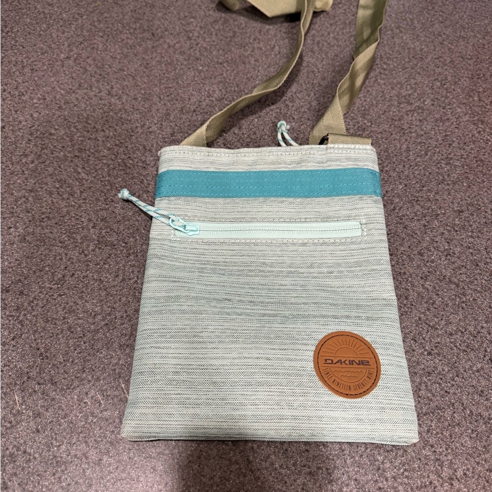 Dakine Crossbody Bag with Teal and Beige Stripes